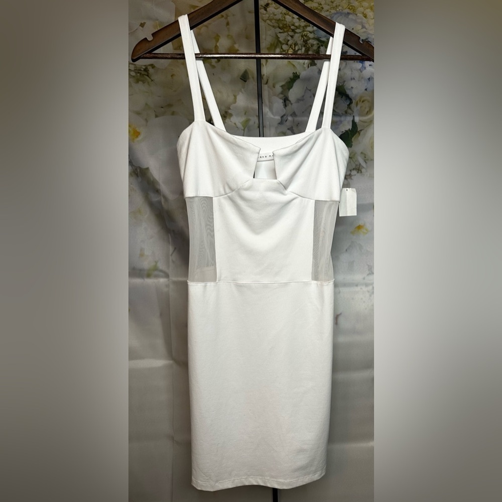 Susana Monaco white medi body on dress NWT​​​​​​​